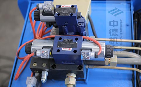ZDPK-6325采用進(jìn)口液壓閥，抗高壓，持久耐用無故障.jpg