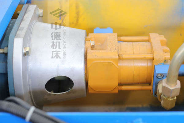 ZDPK-10032采用國內(nèi)一流品牌電機(jī)及油泵，動力強(qiáng)勁，噪音低